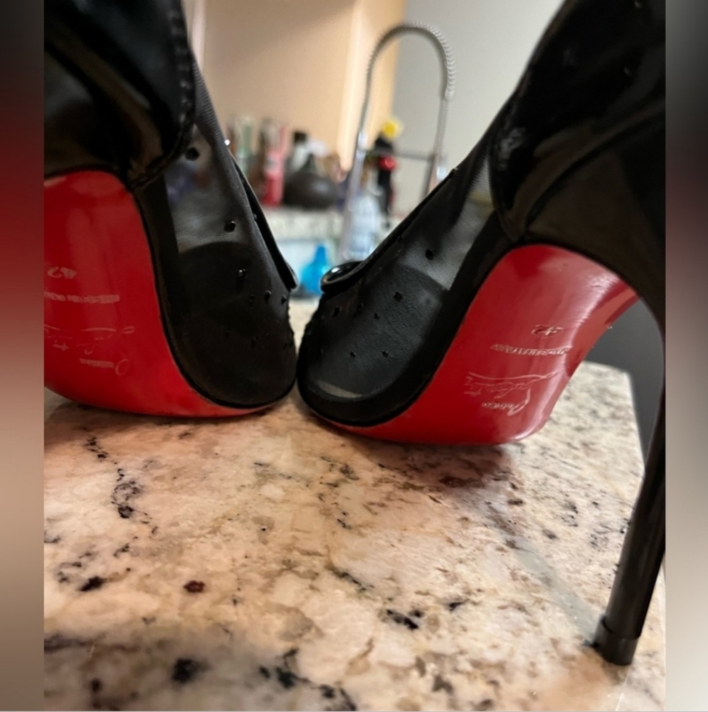 Christian Louboutin Authentic LV red stiletto - Picture 3 of 8